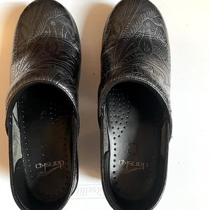 Dansko Professional Clogs Black Tooled